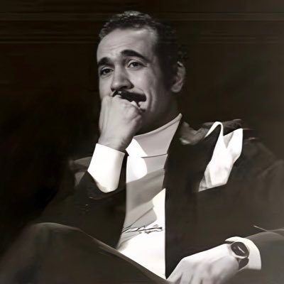 MahtabFarokhzad's profile picture. #فریدون_فرخزاد: «انسانی نبوده‌ام که به فکر پول باشم، آدمی نبوده‌ام که به فکر استفاده باشم. نبودم، نیستم و هرگز هم نخواهم بود.» #پاینده_ایران✌🏻