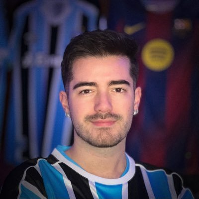 🚨 PERFIL NOVO - Falo de futebol no YouTube. +8 milhões de views