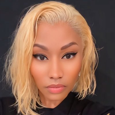 NICKI MINAJ ITALIA’s ambassador since 2011 🇮🇹 she follows and liked ♡ new profile 🥲