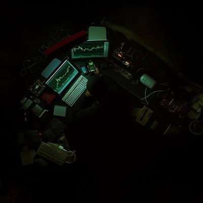 ramofacking's profile picture. انطح النار بالنار ويحق لي