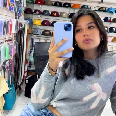 arianalorena11's profile picture. // Virgo♍