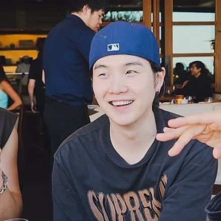 testrokess's profile picture. :/