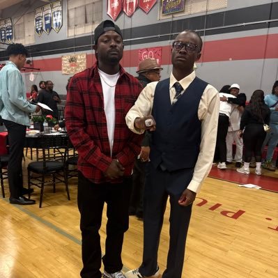 SpikeSpriggs's profile picture. Father of Edward Spriggs III (2027 St Pius X St Matthias Academy, DB.)Academic excellence, Morals&Values, the next level comes soon…