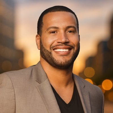 Helping you invest in Al, Crypto & Future Tech • Futurist + Investor • '20 IBM Blockchain Award • benzinga Crypto Advisory Board •thestreet Contributor