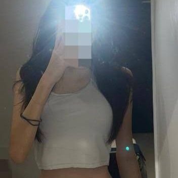 i love irls, dms open to share or request 🤲
Just here to enjoy
Trib and Fakes 💦🔥