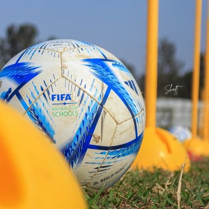 Sports Photographer.
Trained by Canon Academy Africa @CanonCNA
Volunteer @URAFC_Official