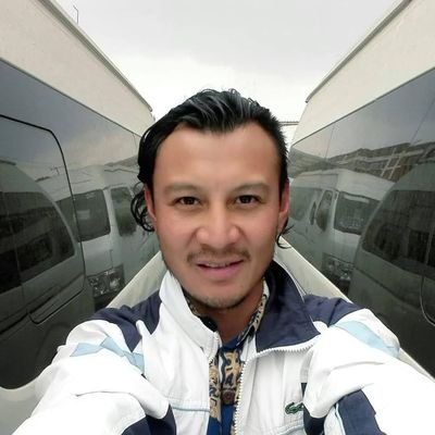 RovLCisne's profile picture. Sobreviviendo al SARS-CoV-2 y a la fusión del mundo físico, digital y biológico. 🇲🇽