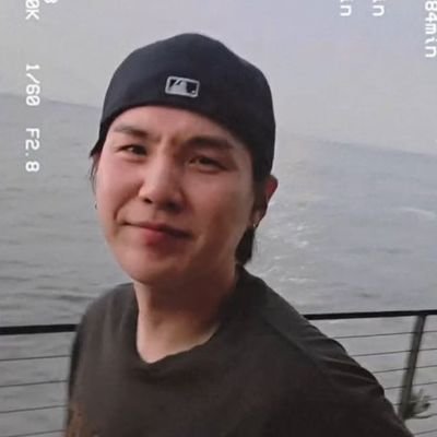 Perdón si no respondo alguna interacción. No soy tan extrovertida como parezco :)