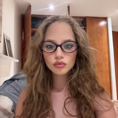 mirandamelamed's profile picture. 