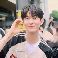 ππΊ ; GW β‘ 1 & ONLY (@jaysunlight) 's Twitter Profile