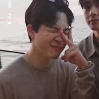 jimin’s eye smile (@pjunngkook) 's Twitter Profile Photo jimin’s eye smile (@pjunngkook) 's Twitter Profile Photo