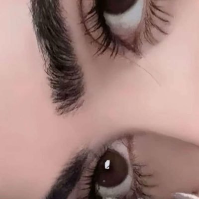 Zara23570021390's profile picture. 