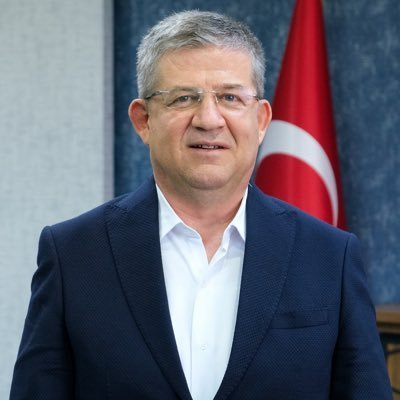 AK Parti Denizli İl Başkanı / Merkezefendi Kurucu Belediye Başkanı / Mali Müşavir / Sosyal Bilimci