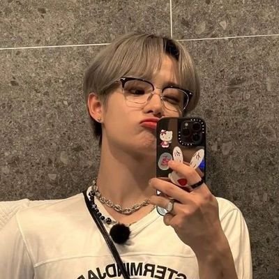 another acc of @lyliaiurs || all abt #TREASURE (。•̀ᴗ-)✧ especially park jihoon^^