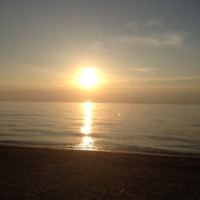 emsr0106's profile picture. 