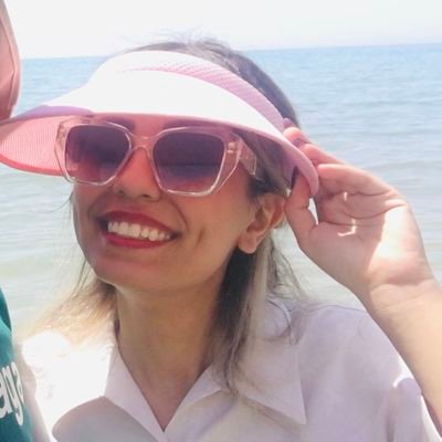 از لبانم بنوش آنچه که تاکنون با تو نگفتم از چشمانم بخوان آنچه هنوز با تو نکردم
عاشق و متعهد به عمو محمد❤️🍻
