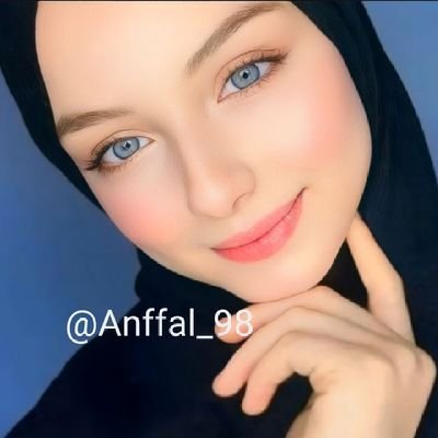 قال #أنتِ جميلة، كأنكِ المعنى الأول لكل قصيدة حُب.
https://t.co/TQHRMrBs87