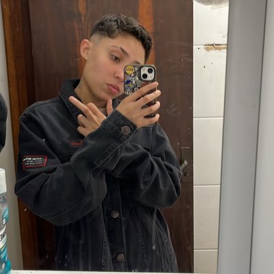 eu prefiro pra caralho ser essa metamorfose ambulante