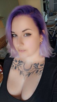 🇫🇷 29 yrs old ~ Insta : Feeli.n -
@RekklesLol 's moderator ~#ARMY 💜🐋