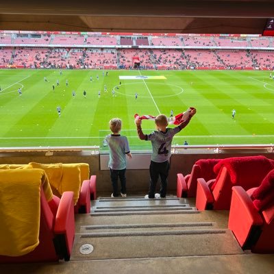The Arsenal // Private Equity in Sport, Consultancy & Property // Luxury Real Estate // North Bank & Corp 🔴⚪️