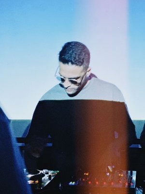 Researching @NextBlockvc | ex-Founder, ex-blockchain game dev & yacht designer | Builder/Speaker in AI
music producer & avid lucid dreamer
#CryptoxAI #Web3