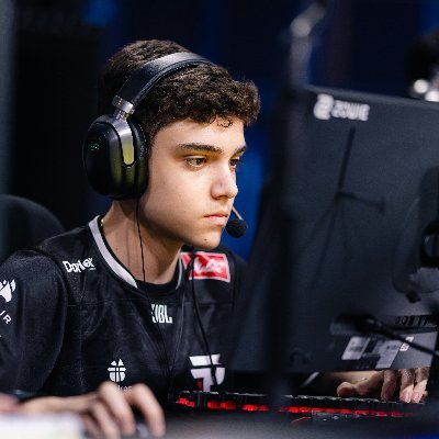 Professional Player for @paingamingbr
🎮 CS2
agencia@pain.gg