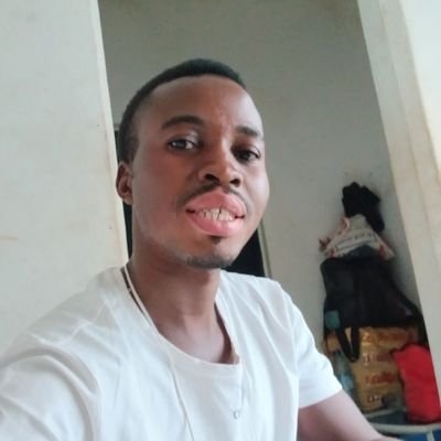 mzeeY63Y's profile picture. 