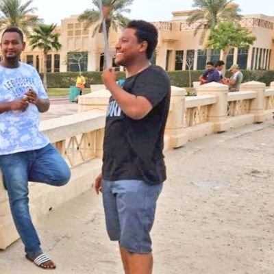وإني برغم الظلام لست بيائس
فالفجر من رحم الظلام سيولد
UofK Civil ENG