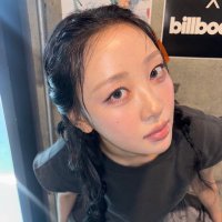 isabel | 이사벨 (@dreamoftthew) 's Twitter Profile Photo isabel | 이사벨 (@dreamoftthew) 's Twitter Profile Photo