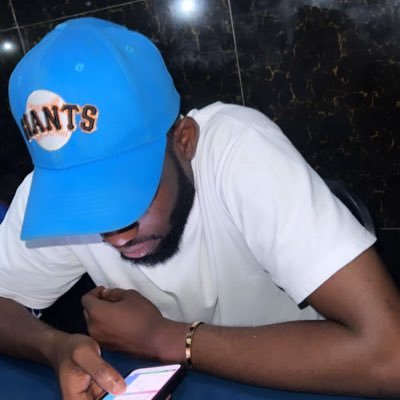 BigTaRaTiNo's profile picture. "Chase dreams, spark joy, rewrite the stars." ✨ ROCKSTAR LIFESTYLE 🎸