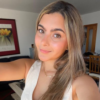 EvimarAranguren's profile picture. Periodista. Redactora en Heraldo de Aragón