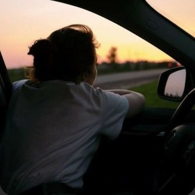 kirmizigunlugum's profile picture. Hikayemden hiç eksilme🦋