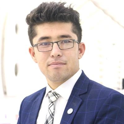 فرداد، فرزند زمین؛ گاهی با تماشای فیلم و خواندن داستان، خودم را به یاد میآورم تا فراموش نشوم.