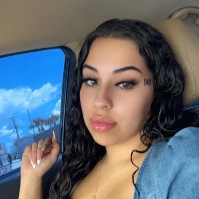 needham_amy98's profile picture. 