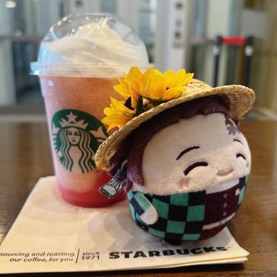 30↑成人済み女。 ふわころと暮らしている( •̀ᴗ•́ )( ˶◜◡◝˶ ) 👹滅→🔥🎴🍡 🥷🥚→タソガレ325推しです。お取引きは成人済のみ。浮上≠お返事。プロカ必読でお願いします。ぬい垢(低浮上)→@saranuinui