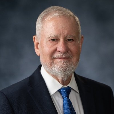 President of @Hillsdale | Author and professor of politics and history | Host of The Larry Arnn Show podcast on @HCPodcasts | Cybertruck driver