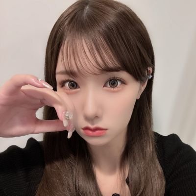 Hello host, please don't reroll if I win bcs my prev acc got sus @.jesi_yaaaa 😔 Dm for proof 🙏 thank you so much