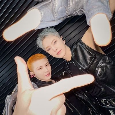 🎀 hyn's fangirl diary ~ ˃̶͈ 𖥦 ˂̶͈ ᰔᩚ '01 +63 🇵🇭
#순훈 : at this point this is fate 💘 multi fan account - @pledis_17 🌱