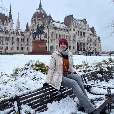 We are only human.
Informática en la UPO.
En mis ratos libres hago directos jugando en Twitch 🕹