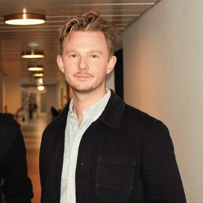 Designer & Investor. Helping founders with Product Strategy and Design at Toma. Podcasting in danish: @56kpodcast about the internet.