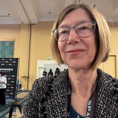 General Manager at SpaceX Guiding Elonmusk vision for a better future through SpaceX Tesla, Neuralink, and more. & | Tech enthusiast, dream chaser. Mom ❤️
