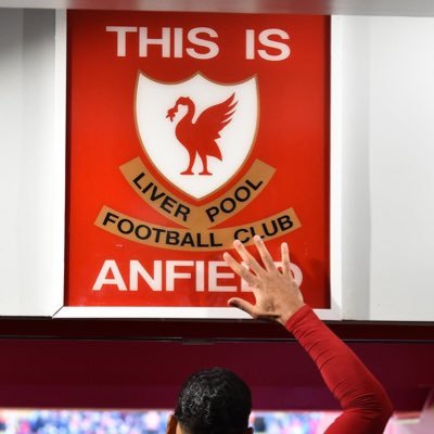 RealKiddablaq's profile picture. Ain't no such thing as a life that's better than yours.