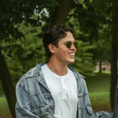 Creative Director — Founder @FerrucciBrand 🇵🇪🇮🇹