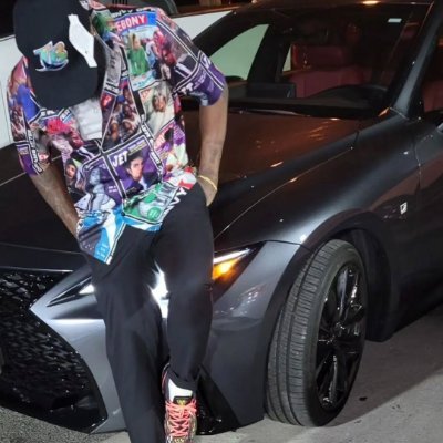 yousomelo's profile picture. love is the only law
https://t.co/4M1azkU67E