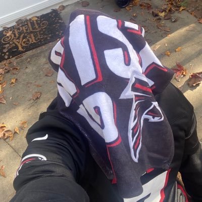 I’m just here for fun…… Beyoncé is OVERRATED.... I WILL NOT TOLERATE J.COLE SLANDER…. #DirtyBirds #RiseUp #BLM Tweets are my own