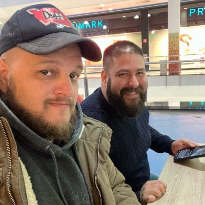 El jodedor y El compadre Profile