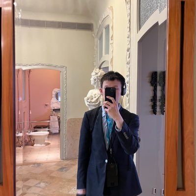 franciscoyufli's profile picture. 00 Capricornio 🇨🇳🇪🇸