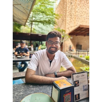 cvamsikrishnac's profile picture. 🏍️🎧🏏