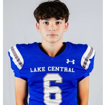 Student Athlete🏈
QB / WR / DB / ATH
5'10/141 lbs GPA 3.7
LCHS C/O 2029