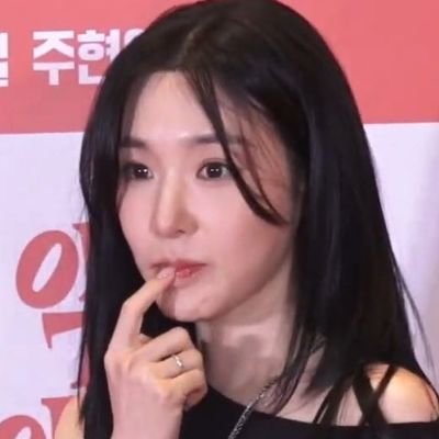 𝙔𝙤𝙪 𝙖𝙧𝙚 𝙢𝙮 𝙤𝙣𝙘𝙚 𝙞𝙣 𝙖 𝙡𝙞𝙛𝙚𝙩𝙞𝙢𝙚 @tiffanyyoung
she/her tiffany×5